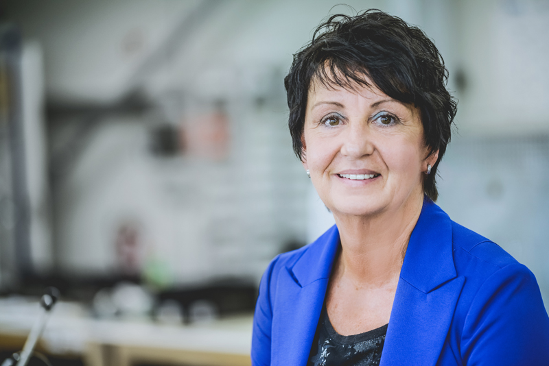 Müller Spulen Ansprechpartner - Monika Hochard, Sekretariat Kaufmännische Leitung