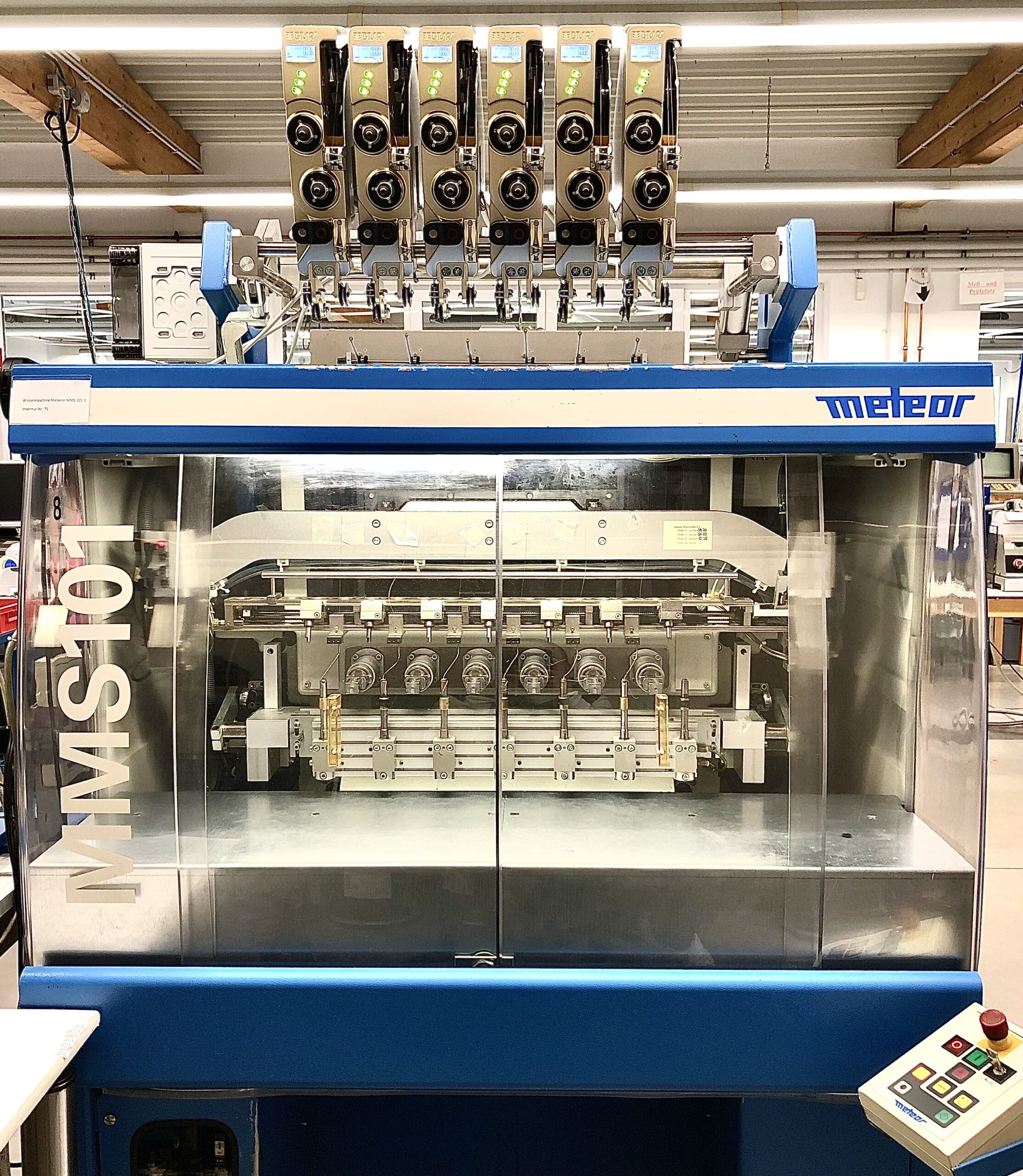 halb- bzw. vollautomatische Wickelmaschine